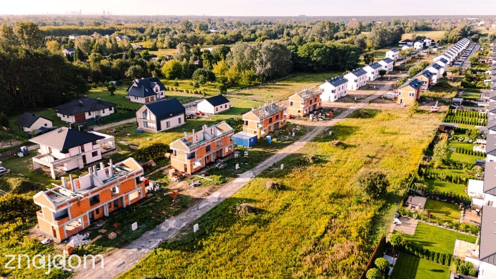 Dwupoziomowe mieszkanie 84,6 m² działką 475m2 - zdjęcie 4