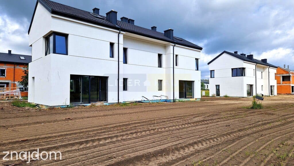 Nowoczesny bliźniak 123 m² z dużą działką - zdjęcie 6