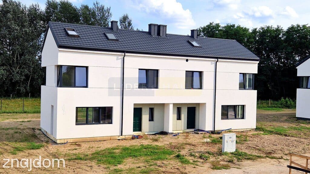 Nowoczesny bliźniak 123 m² z dużą działką - zdjęcie 9
