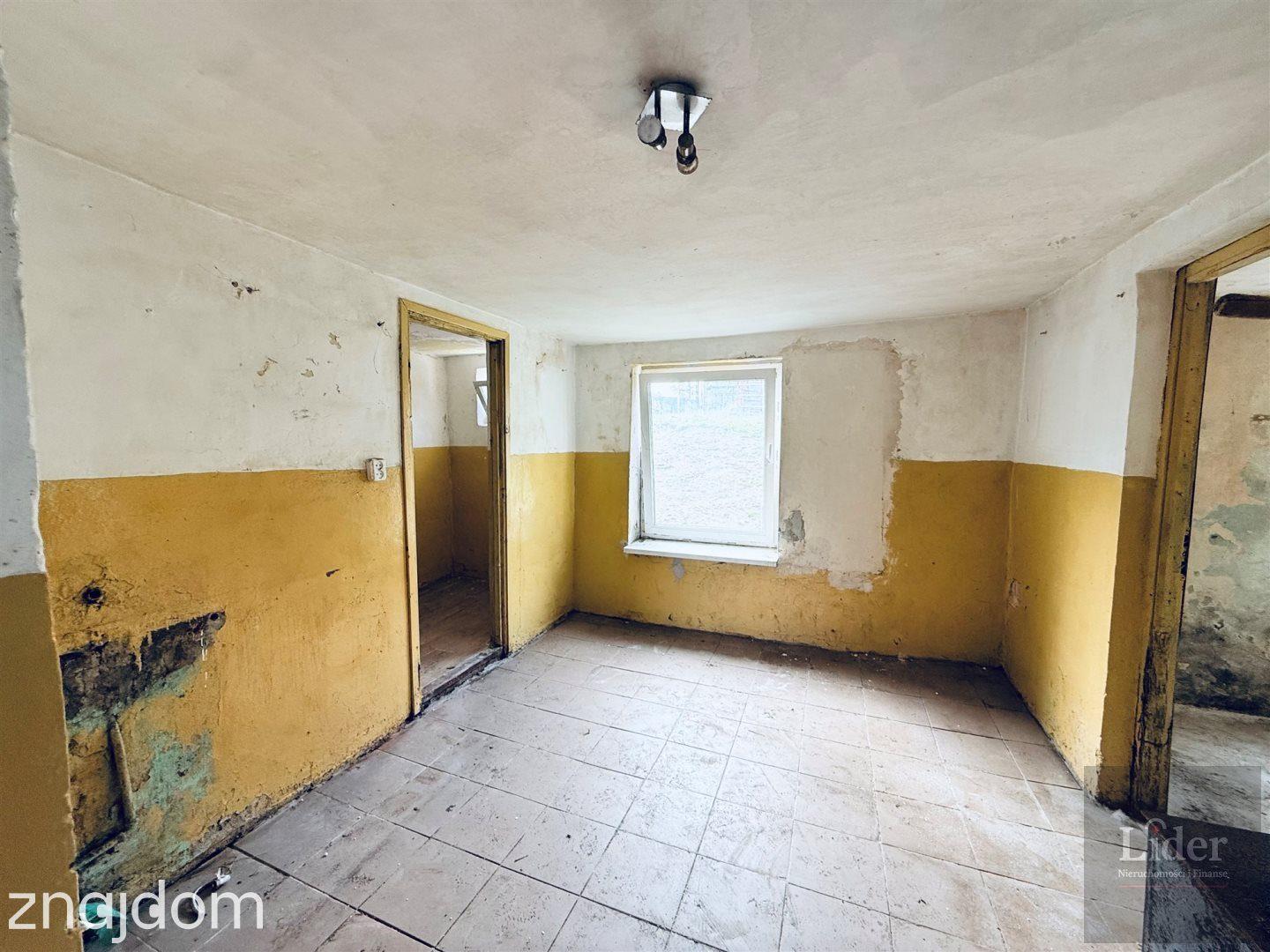 Dom do remontu z działką 814 m² – Janowiczki - zdjęcie 24