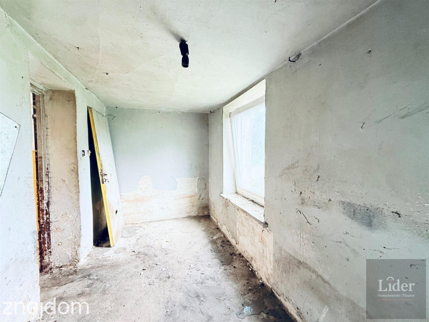Dom do remontu z działką 814 m² – Janowiczki - zdjęcie 27