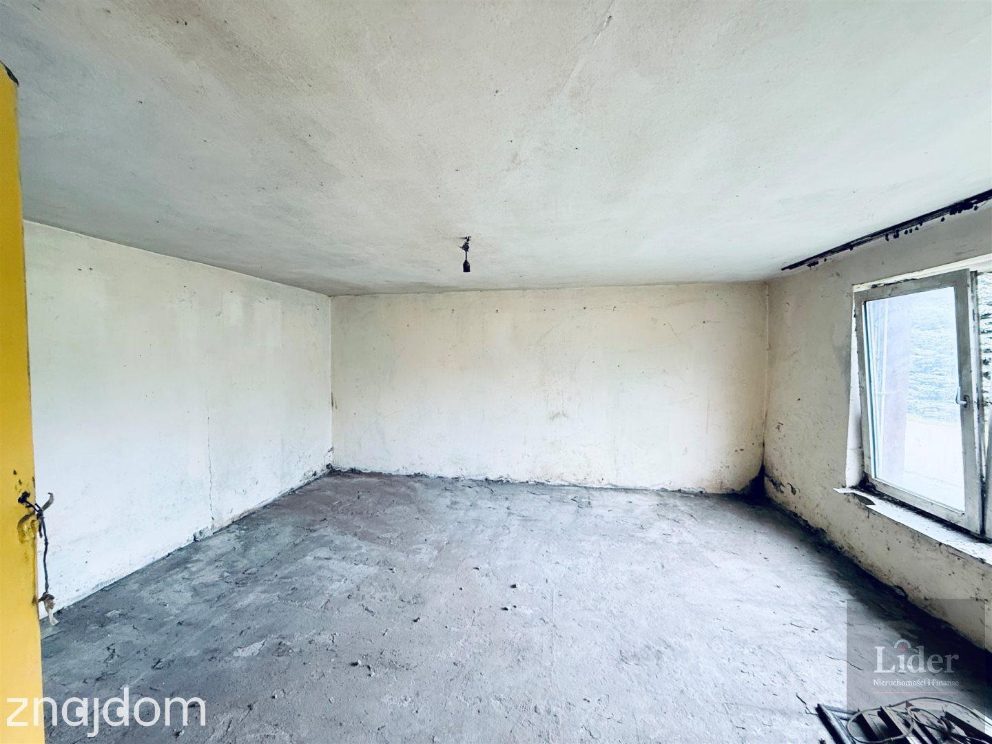 Dom do remontu z działką 814 m² – Janowiczki - zdjęcie 28