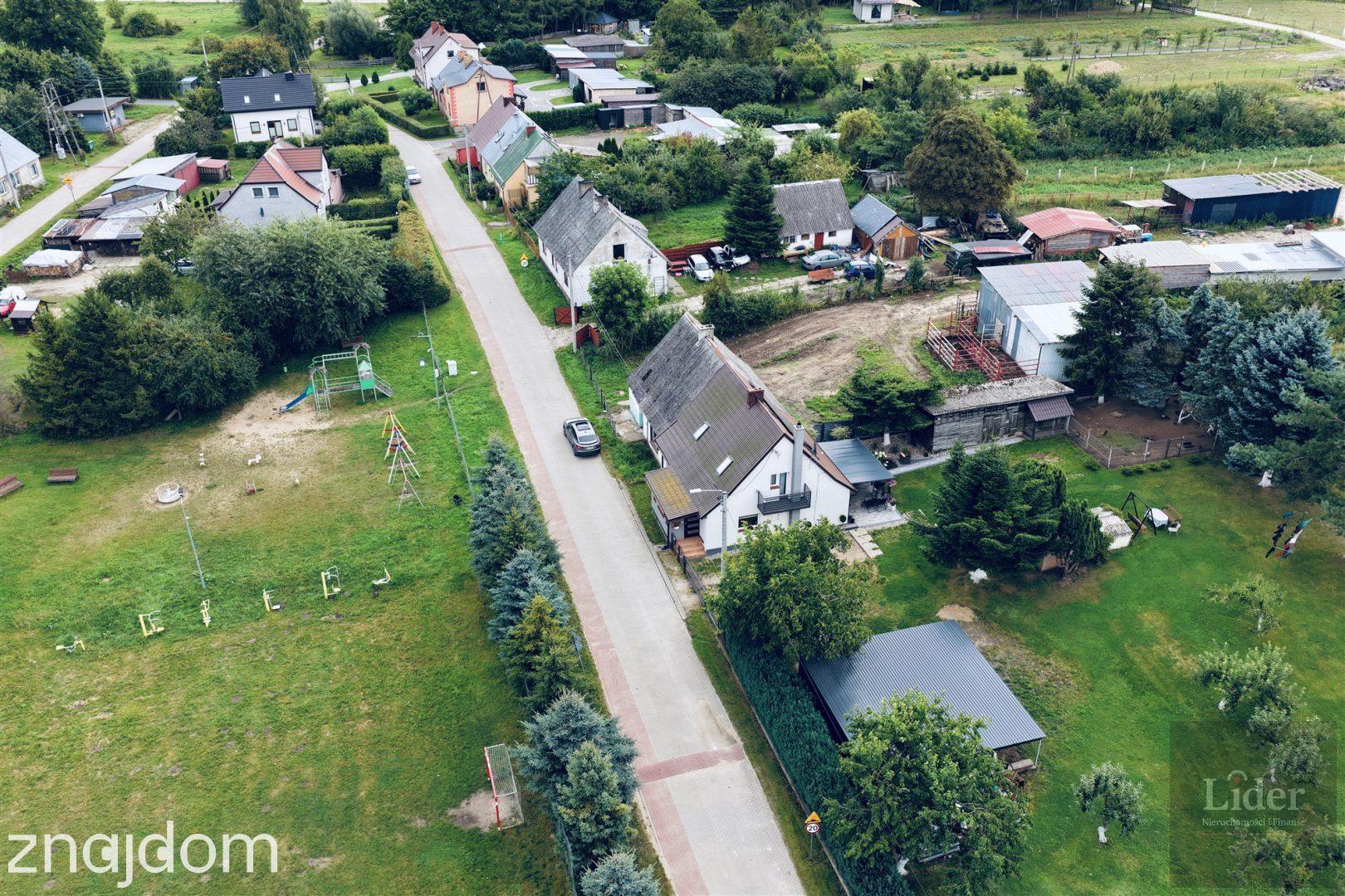 Dom do remontu z działką 814 m² – Janowiczki - zdjęcie 4
