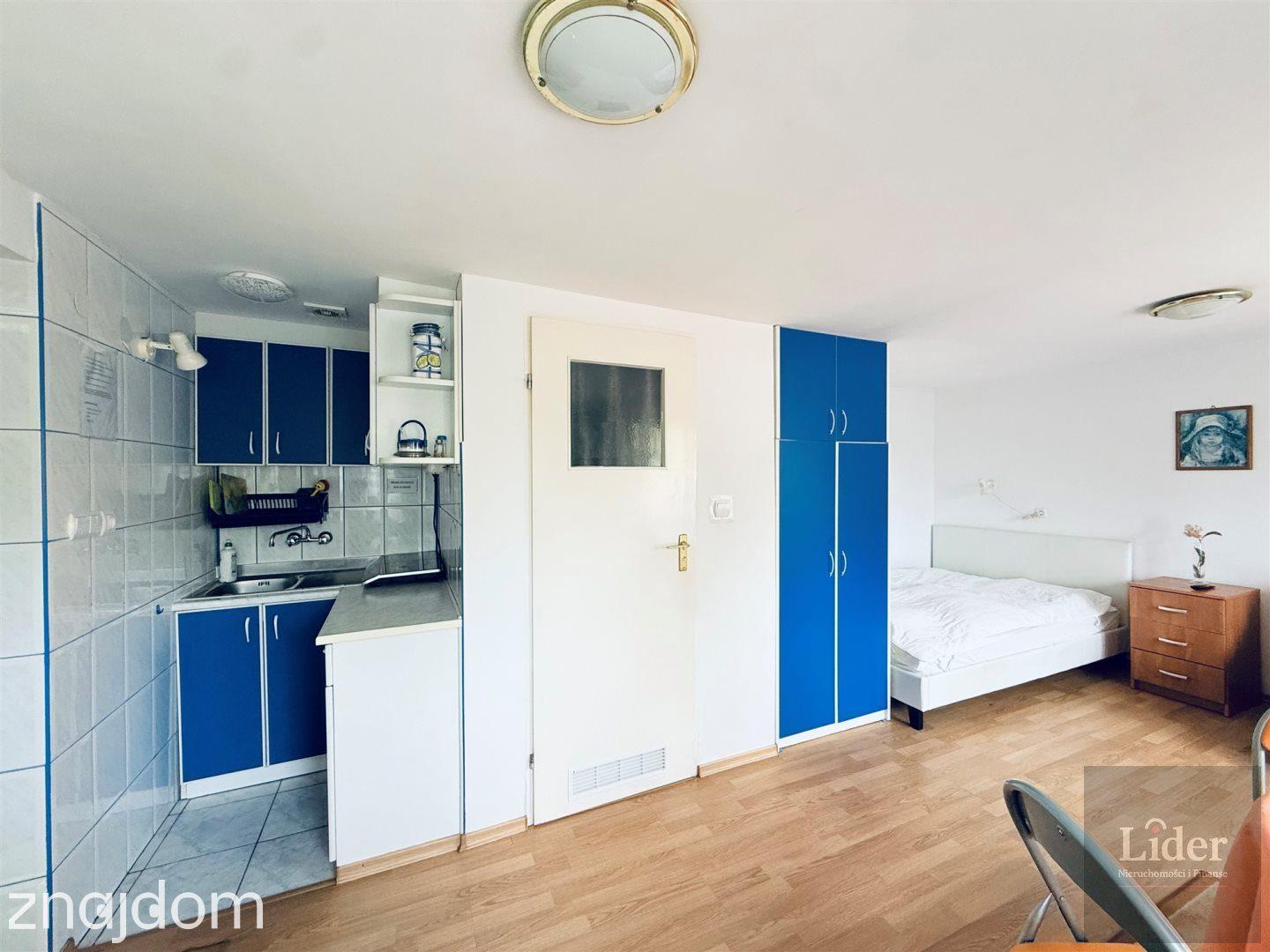 Łeba – dom z 6 apartamentami blisko morza - zdjęcie 18