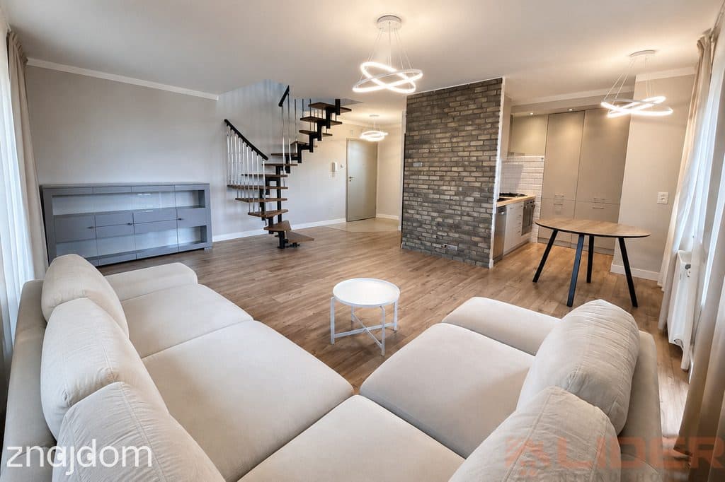 Dwupoziomowe, wyremontowane 53 m² | 2 balkony