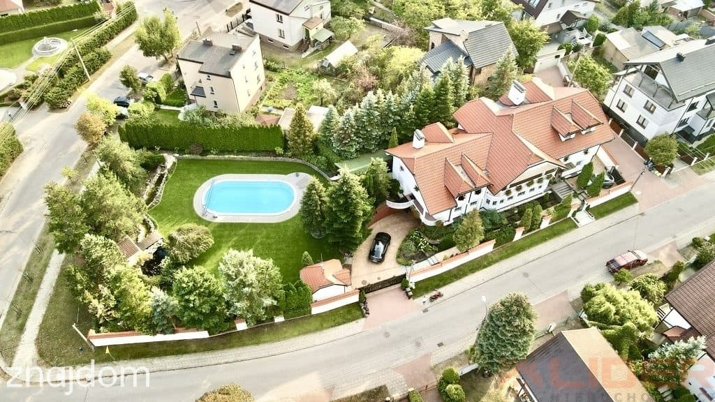 Luksusowy dom na sprzedaż z basenem - zdjęcie 2