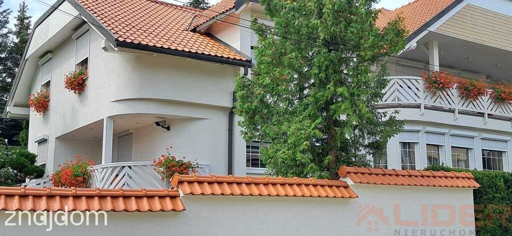 Luksusowy dom na sprzedaż z basenem - zdjęcie 6