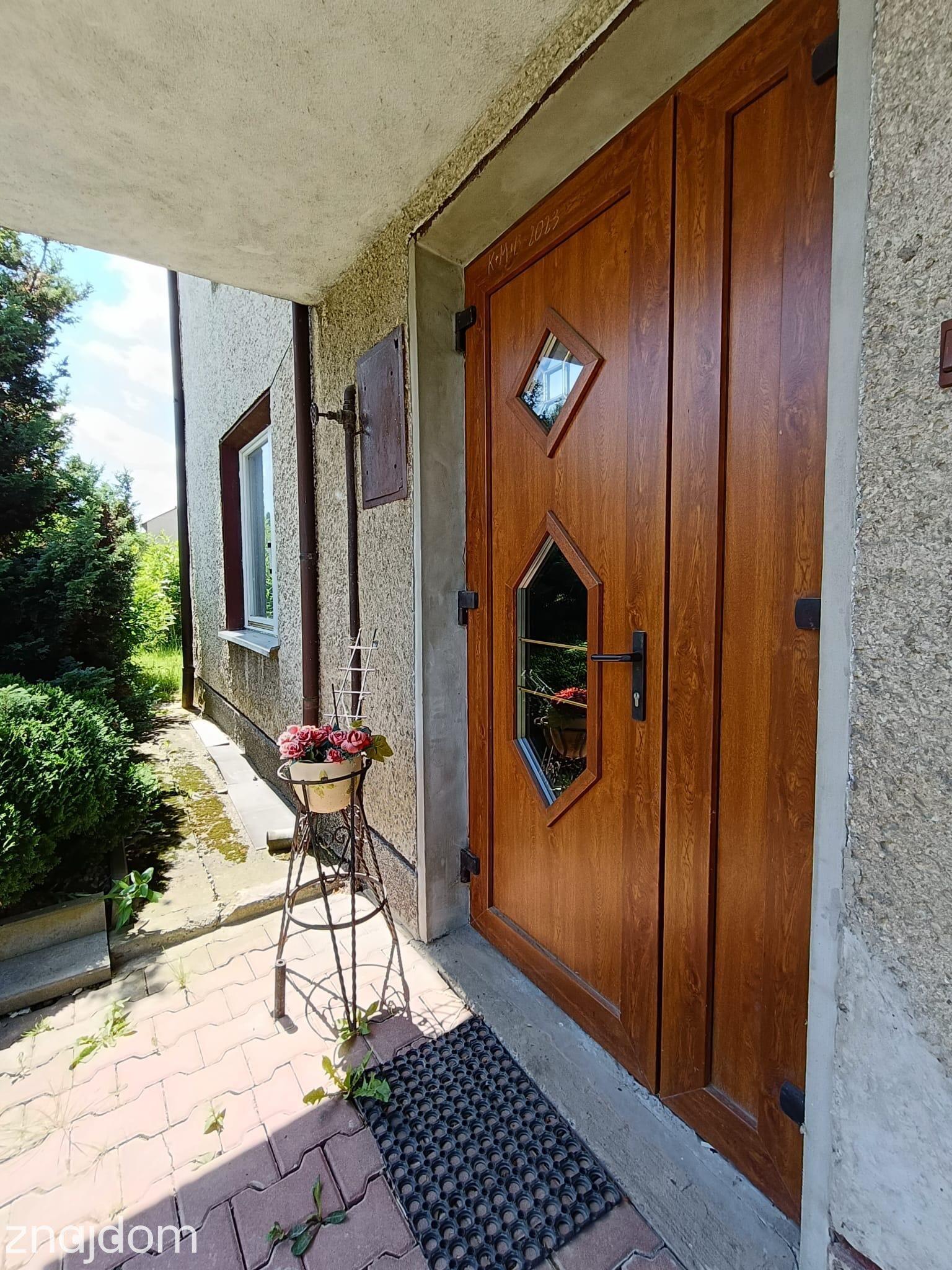 🏡 Dom z potencjałem + budynek gospodarczy | Moderówka - zdjęcie 5