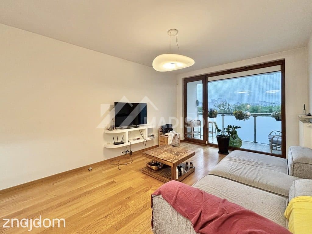 63m2 | balkon | komórka | garaż | metro Trocka
