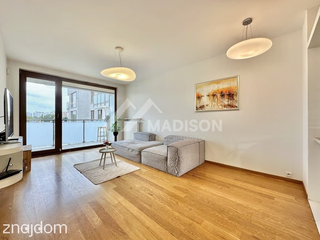 63m2 | balkon | komórka | garaż | metro Trocka
