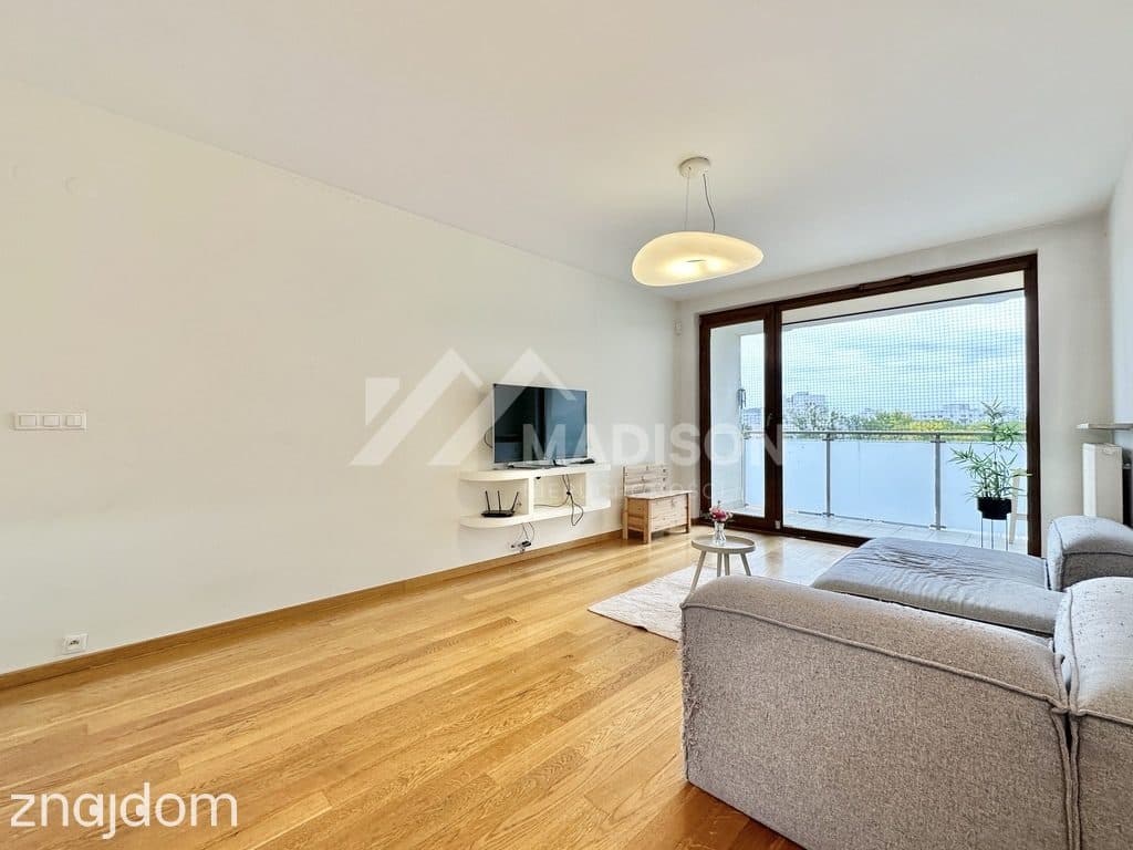 63m2 | balkon | komórka | garaż | metro Trocka - zdjęcie 2