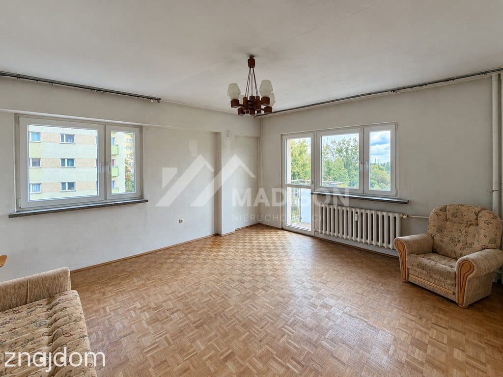 57m2 | 3 pokoje | balkon | piękny widok | do remontu