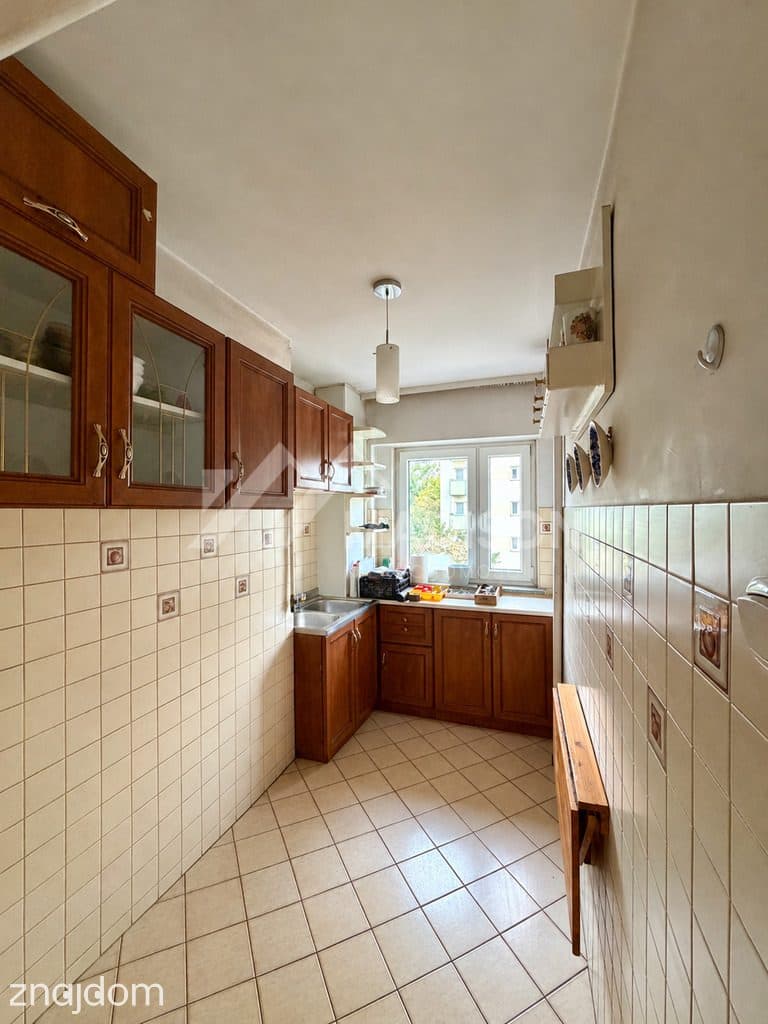 57m2 | 3 pokoje | balkon | piękny widok | do remontu - zdjęcie 3
