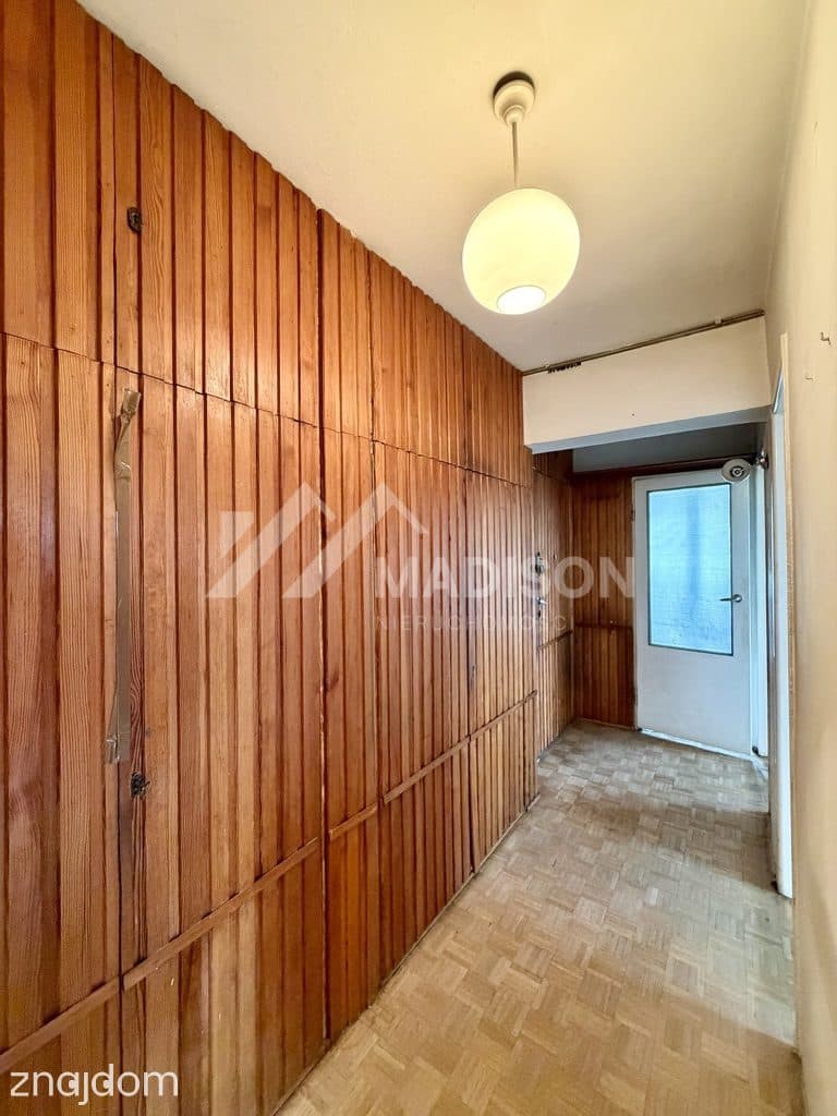 57m2 | 3 pokoje | balkon | piękny widok | do remontu - zdjęcie 9