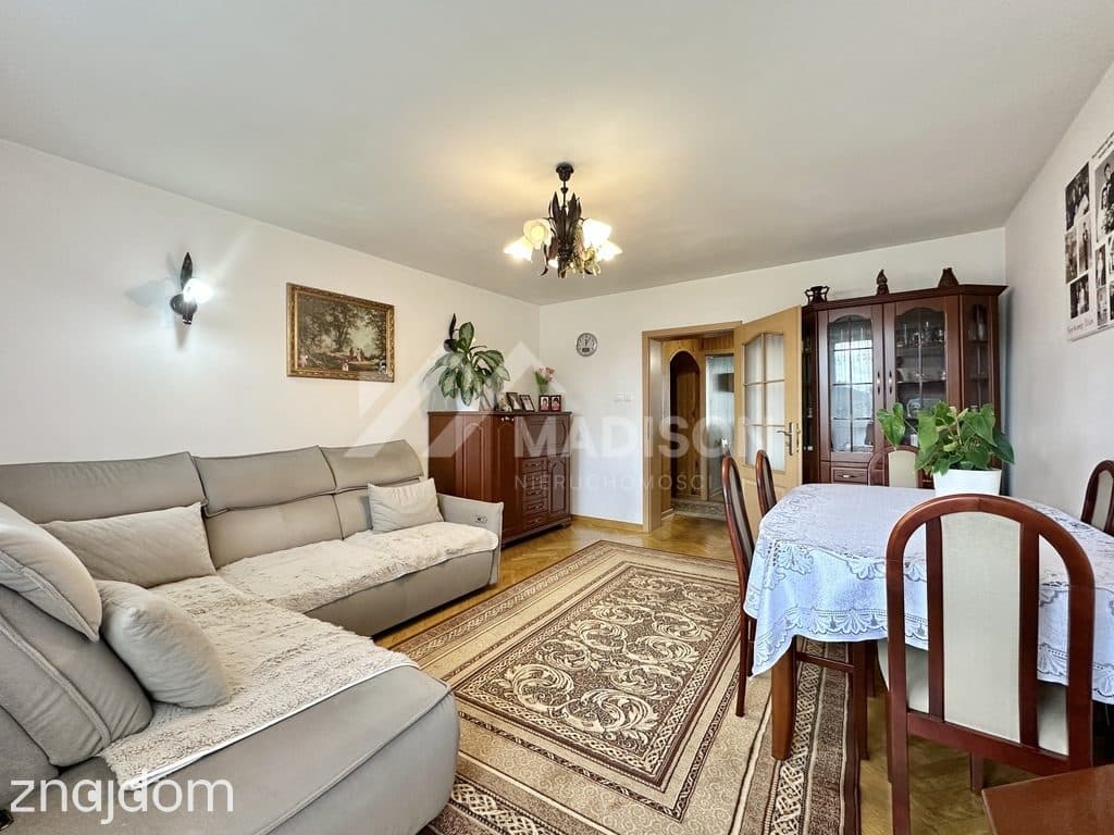 64m | 3 pok. | osobna kuchnia | balkon | garaż - zdjęcie 2