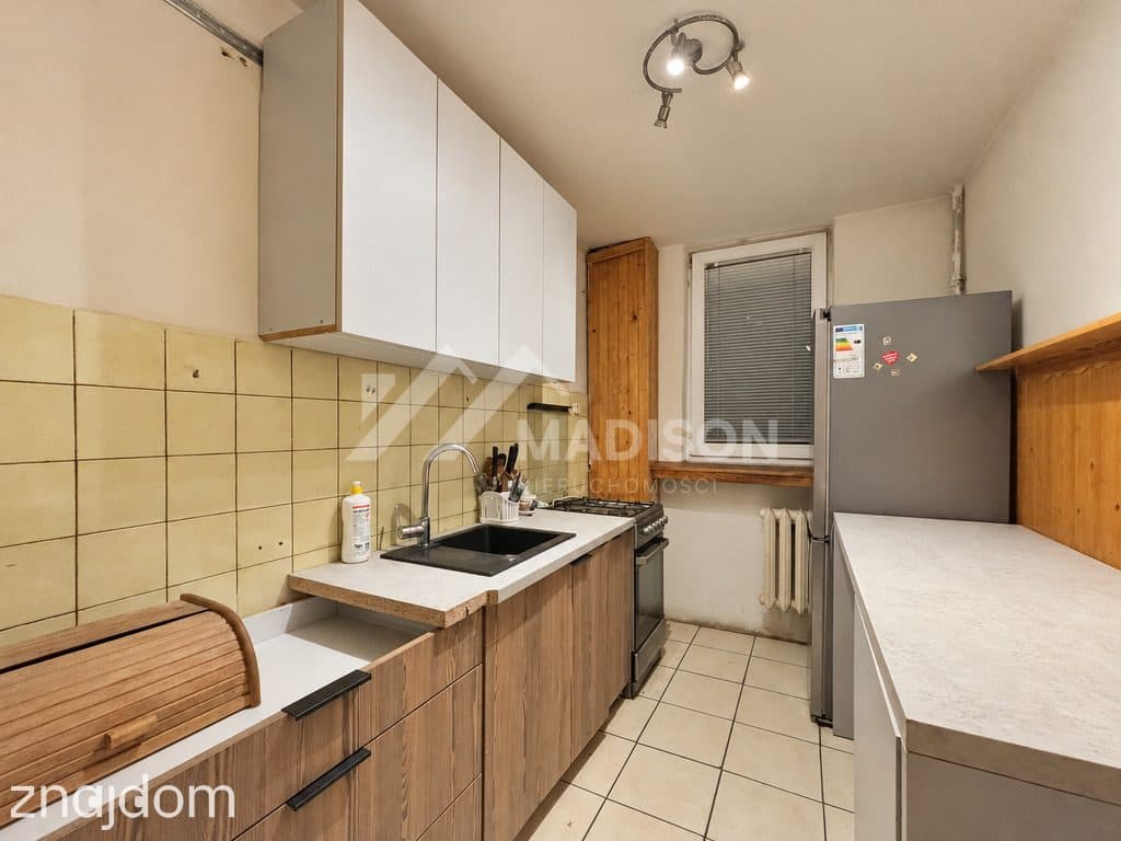 52 m | 3 pokoje | balkon | 250 m do metra Trocka - zdjęcie 4