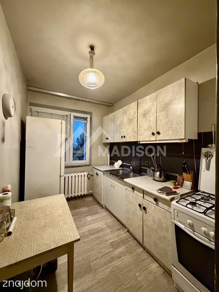 53m2 | 3 pokoje | balkon | do remontu - zdjęcie 3