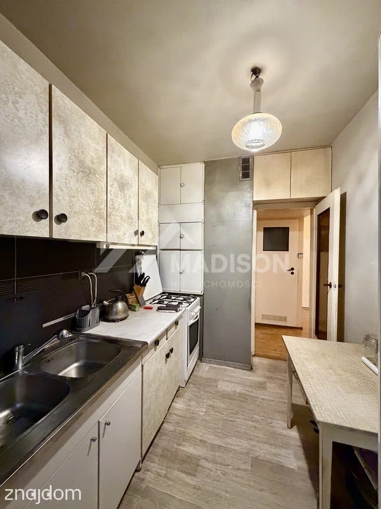 53m2 | 3 pokoje | balkon | do remontu - zdjęcie 4