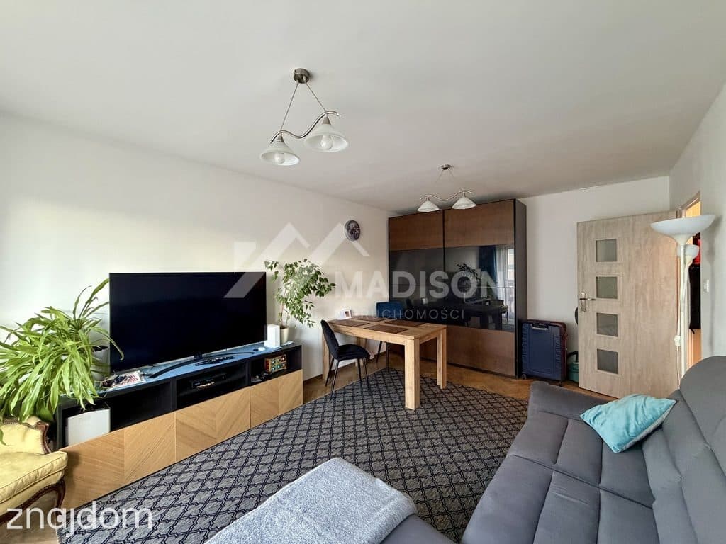 41m2 | 2 pokoje | balkon | Rakowiec | do zamieszkania - zdjęcie 3