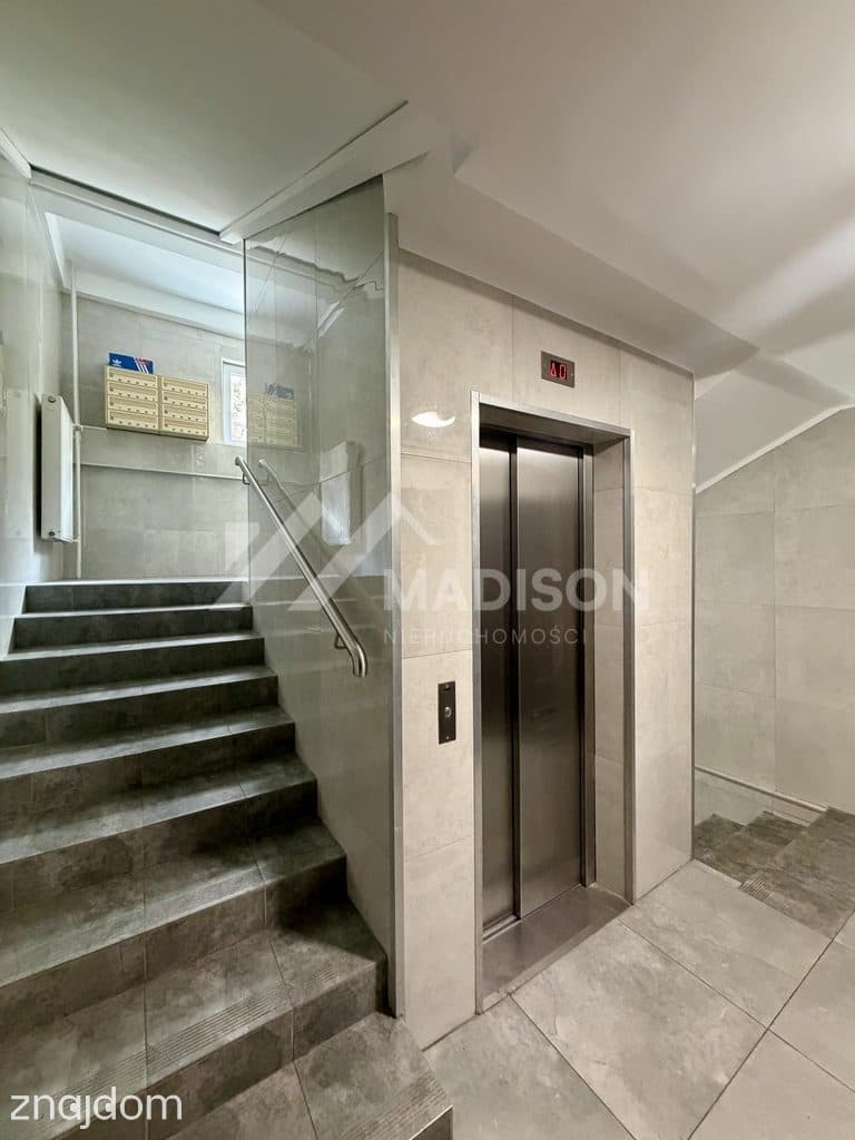 32,5m2 | 2 pokoje piwnica | do zamieszkania | Służew - zdjęcie 8