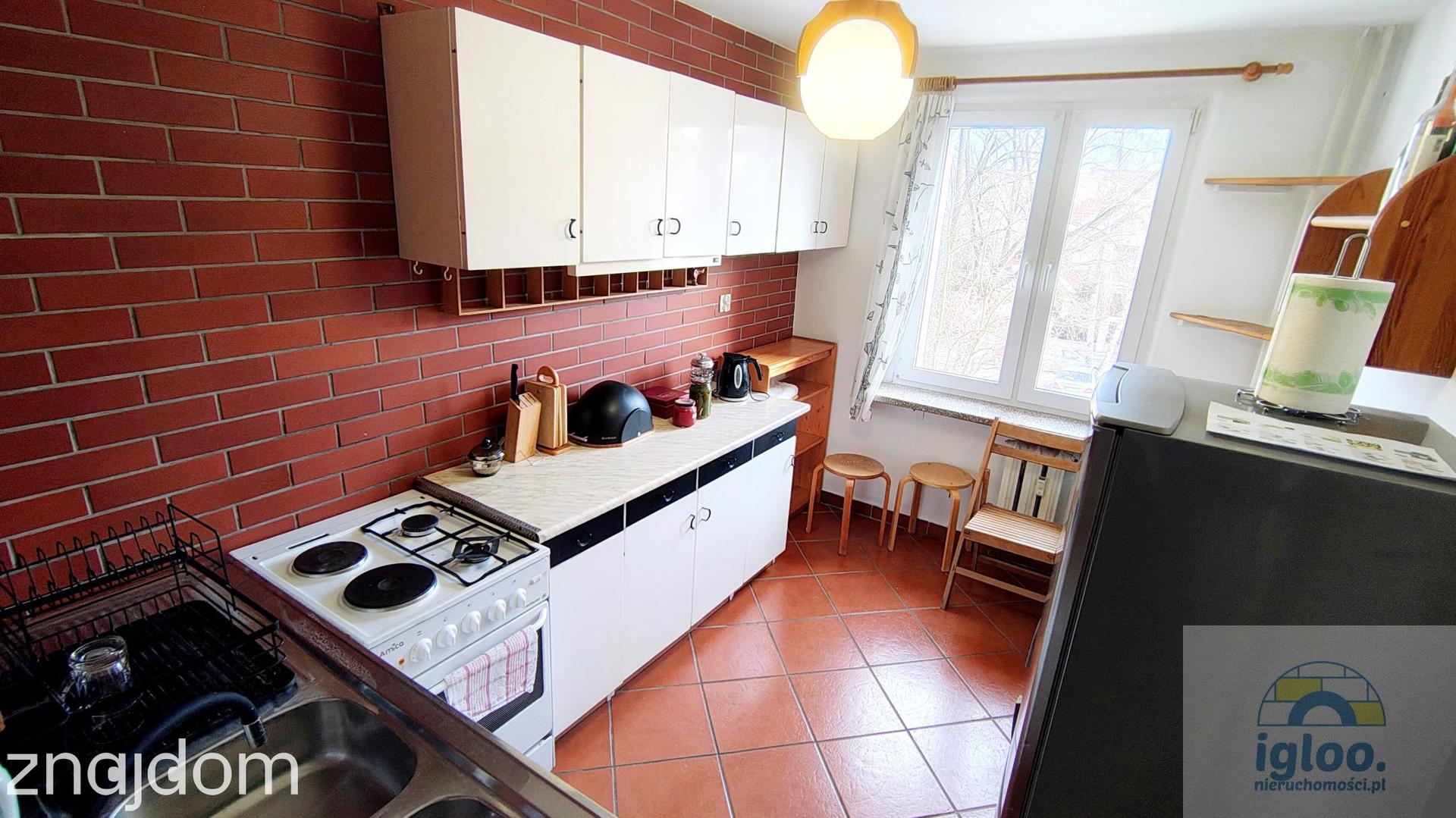 Barwinek 3 Pokoje Oddzielna kuchnia 1 piętro