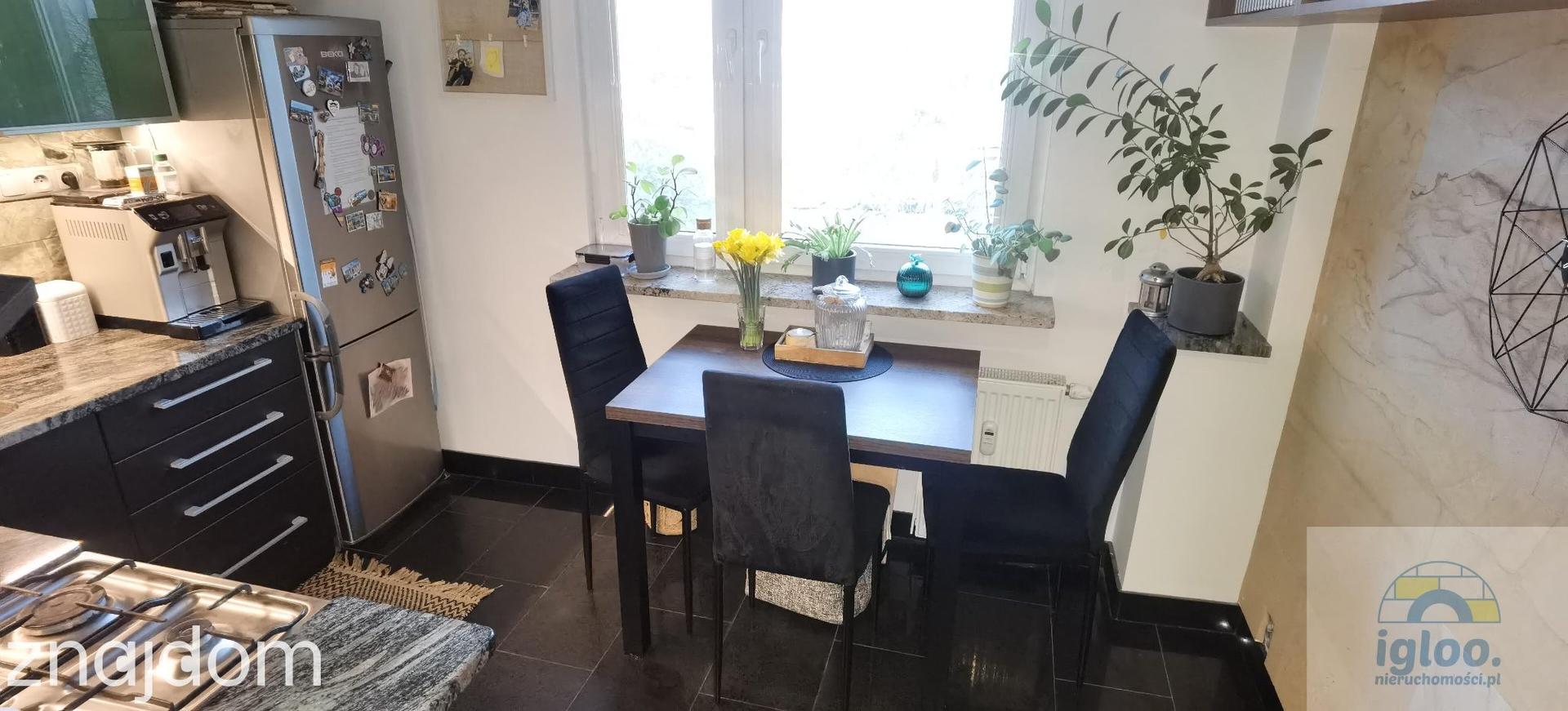 Mieszkanie 50m2 po remoncie -urządzone- Balkon- Bez Gazu- os.Stok