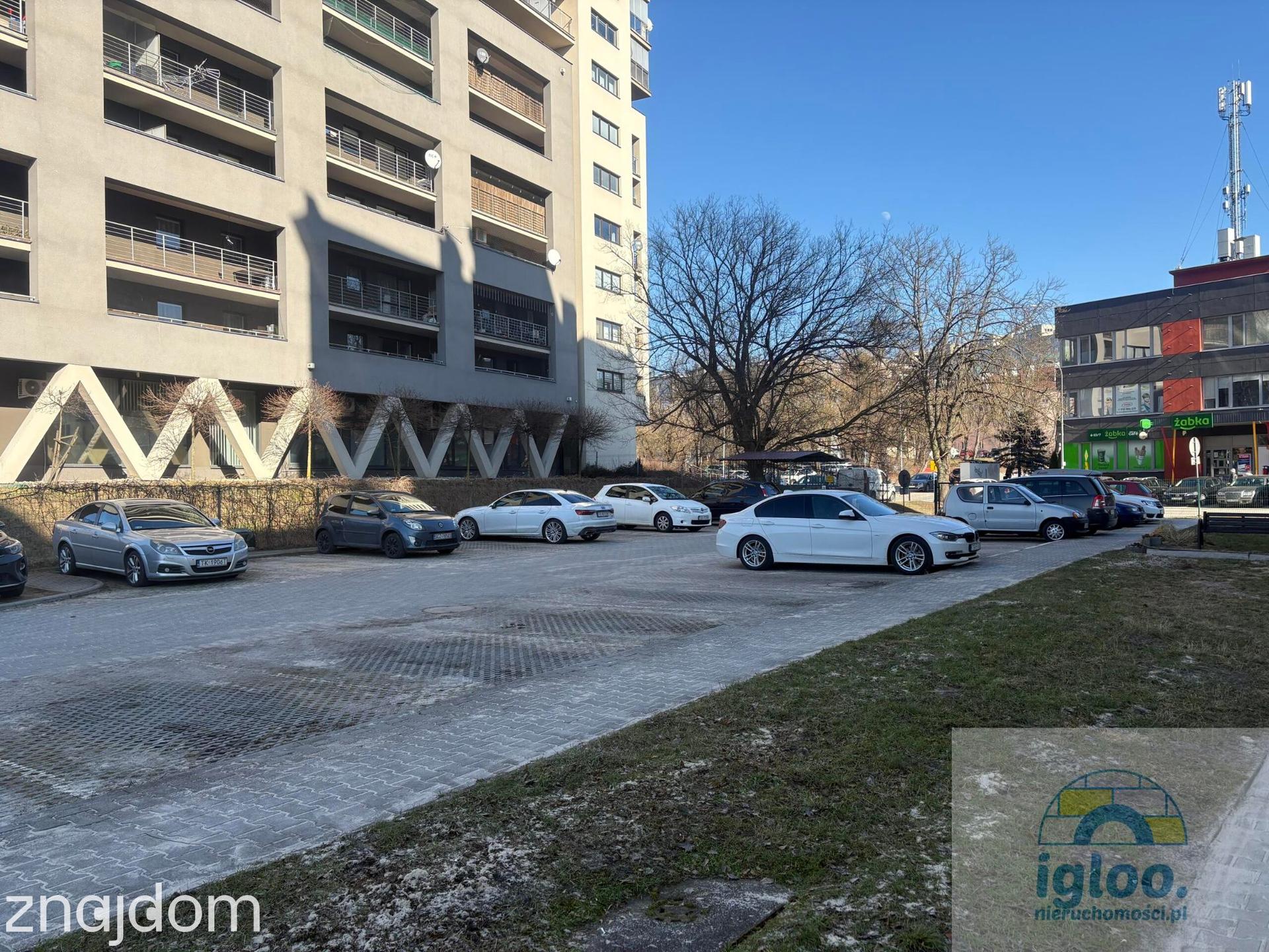 Kawalerka 35m2 -Centrum- Winda -Balkon -Parking - zdjęcie 9