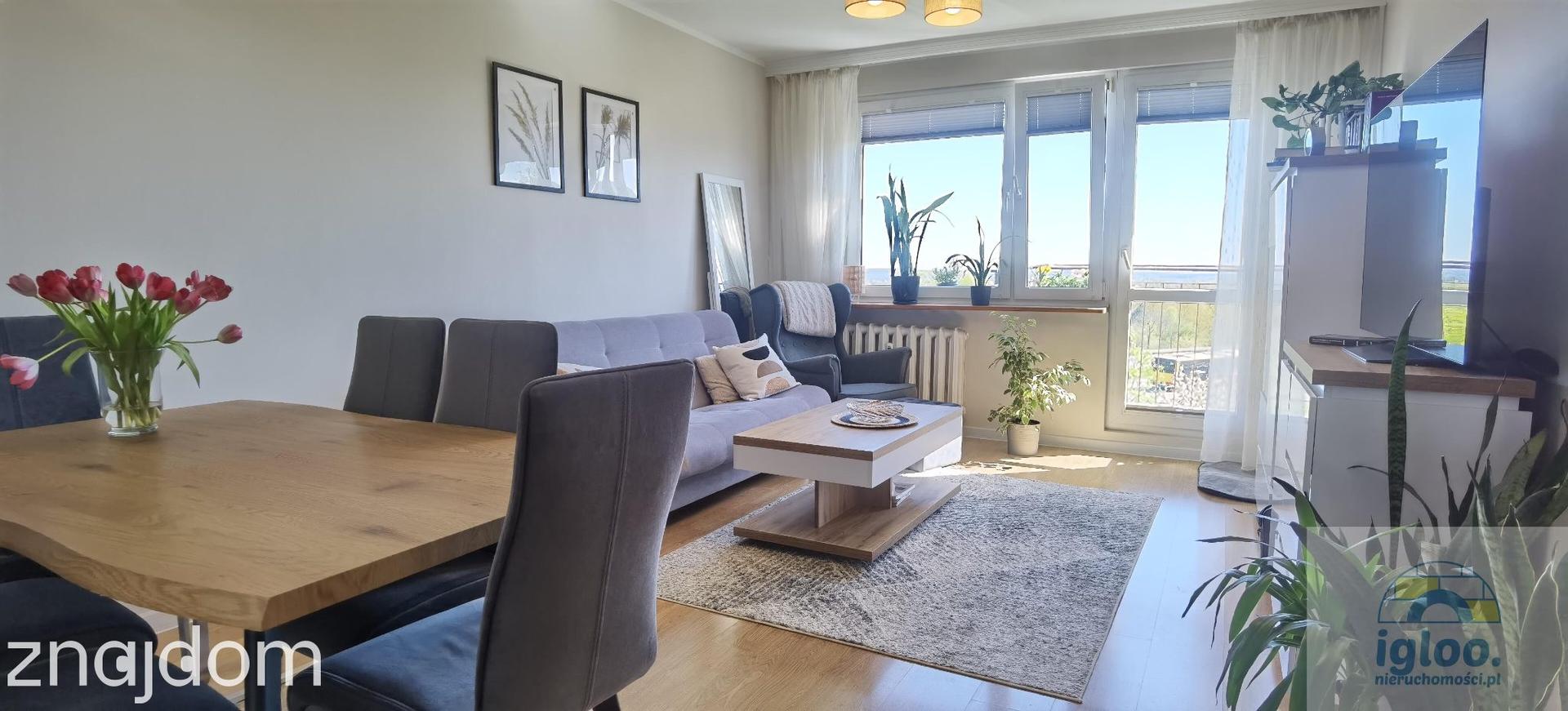 Ładne 3-pokoje -Po remoncie -Urządzone -Balkon -os.Świętokrzyskie