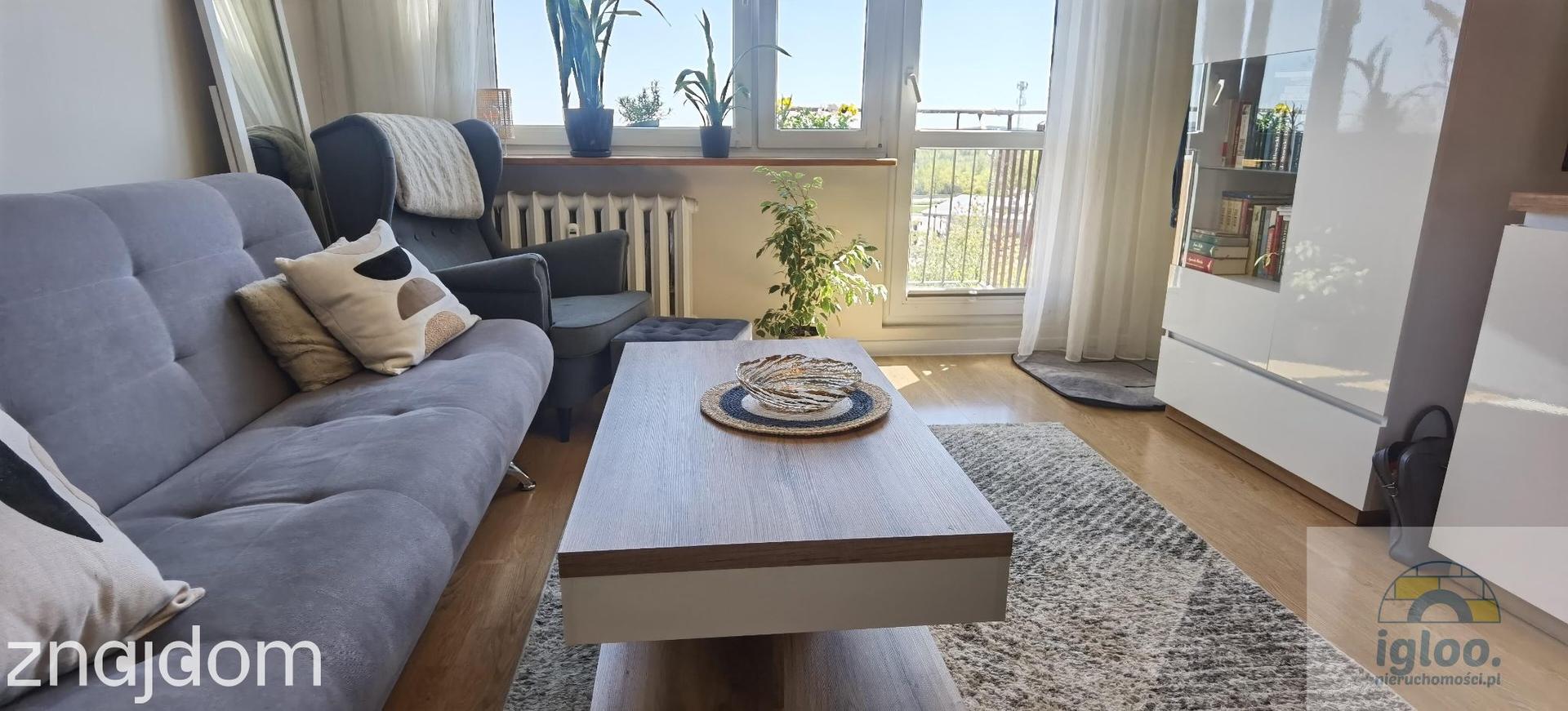 Ładne 3-pokoje -Po remoncie -Urządzone -Balkon -os.Świętokrzyskie - zdjęcie 2