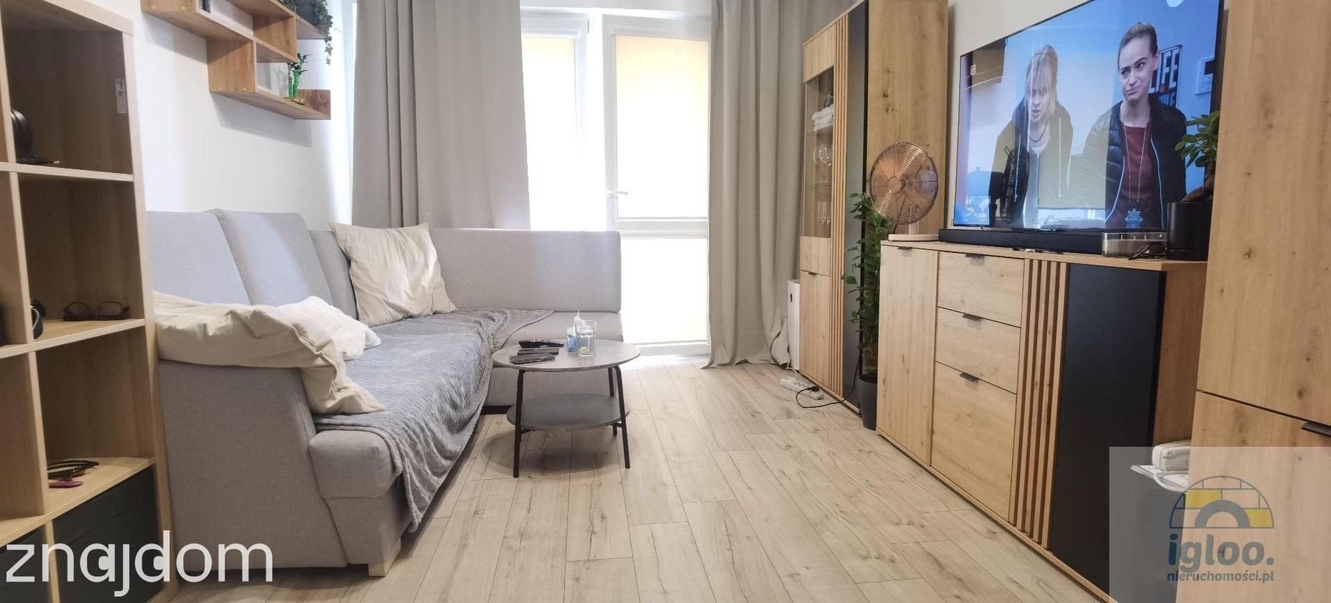 Mieszkanie 2-pokoje -Po remoncie- Umeblowane- Balkon - zdjęcie 4