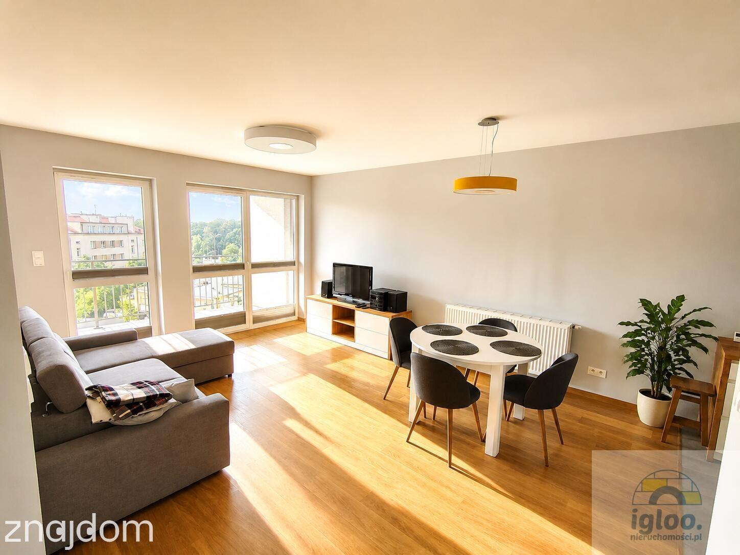 Apartament - Wynajem - Centrum - 1 piętro