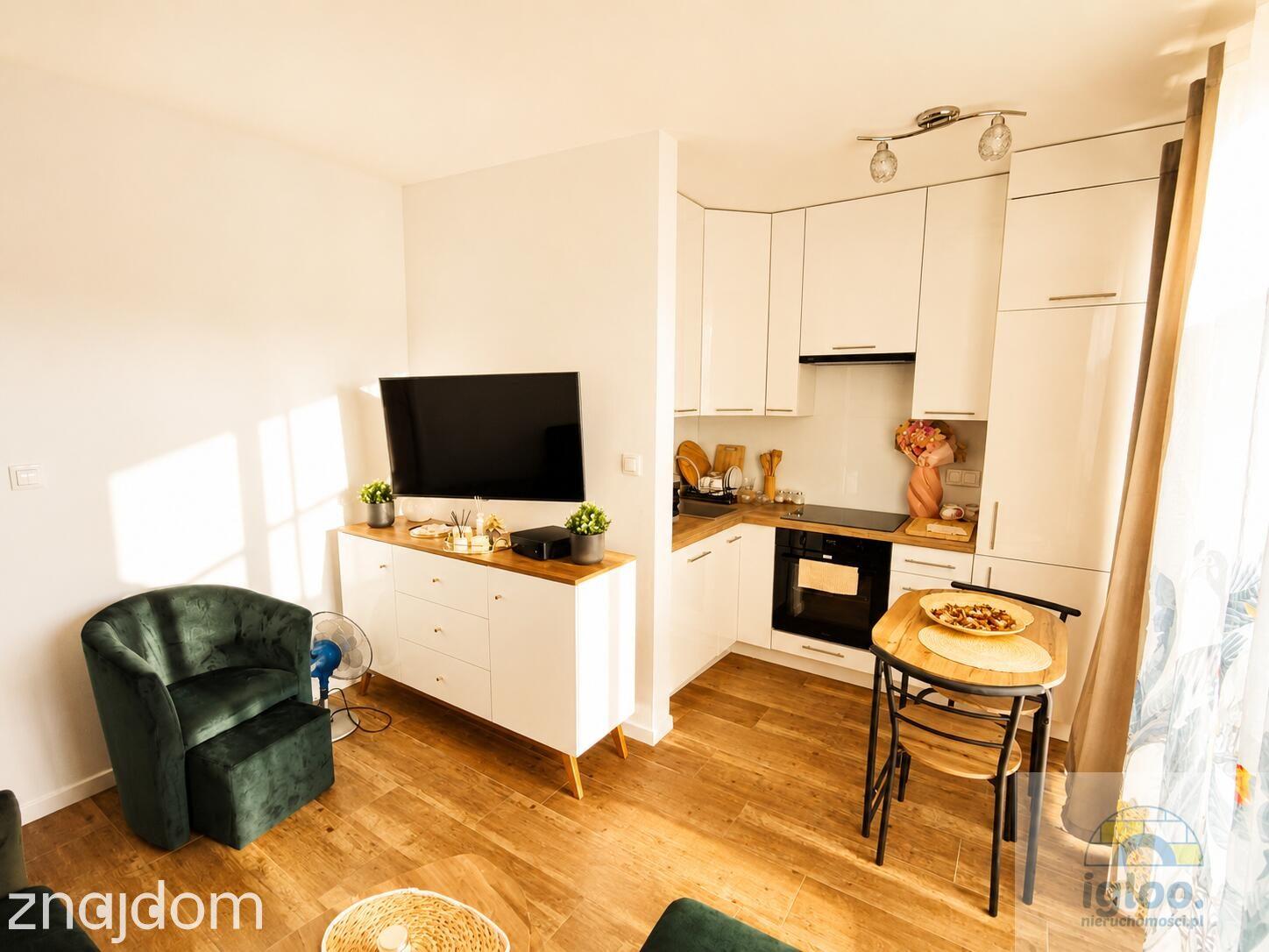 Rezerwacja !Apartament - 2 pokoje - CENTRUM - Garaż - Wysoki Standard - zdjęcie 2