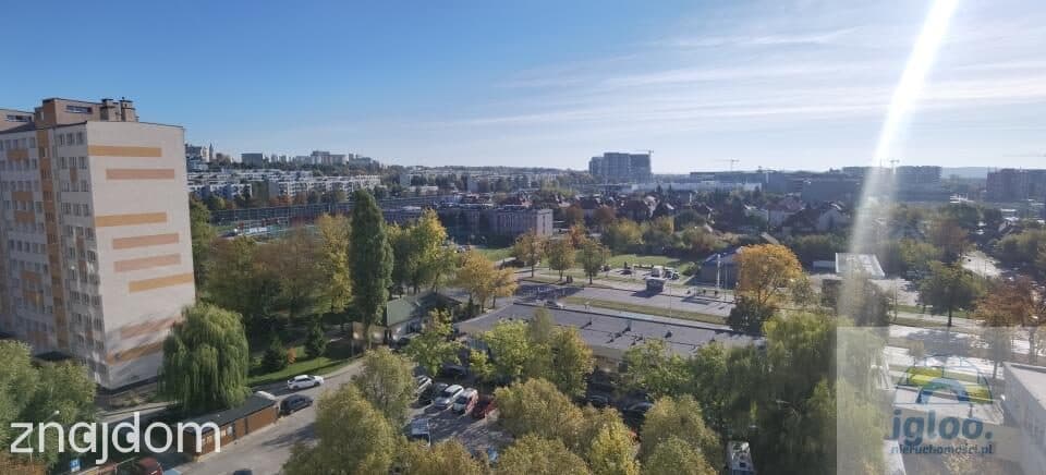 Mieszkanie 4-pokoje -Urządzone -Balkon -Winda -os.Sady - zdjęcie 7