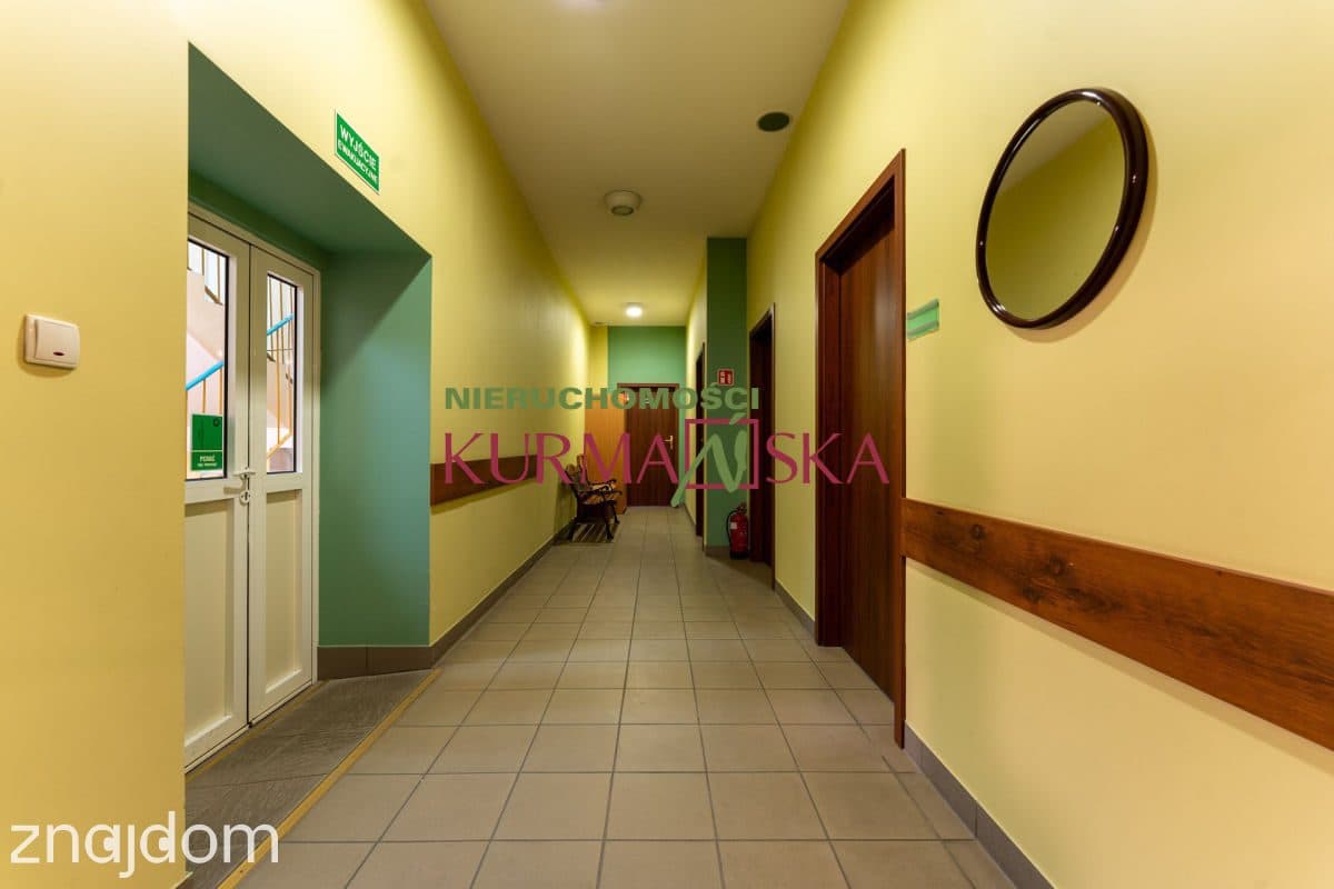 Lokal biurowy w centrum - zdjęcie 12