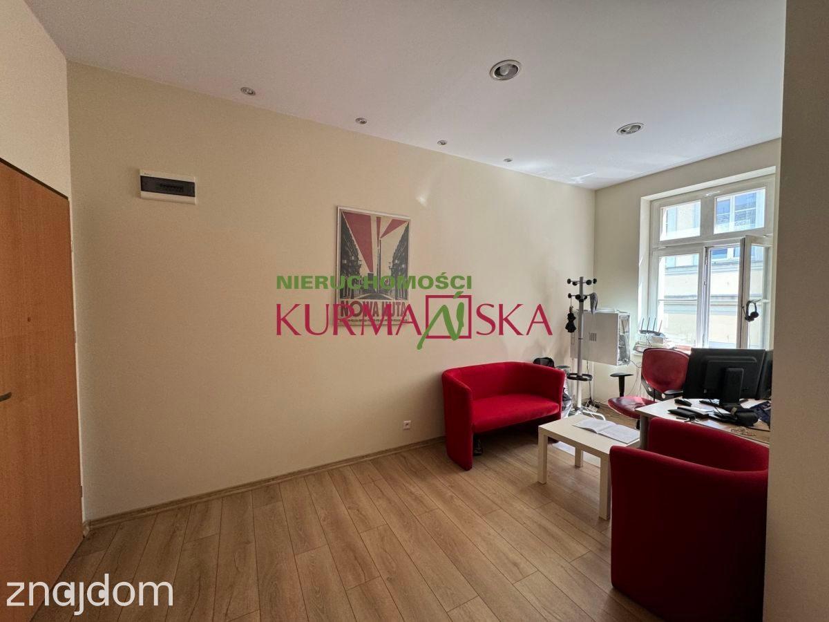 Lokal z podpisaną umową najmu - zdjęcie 3