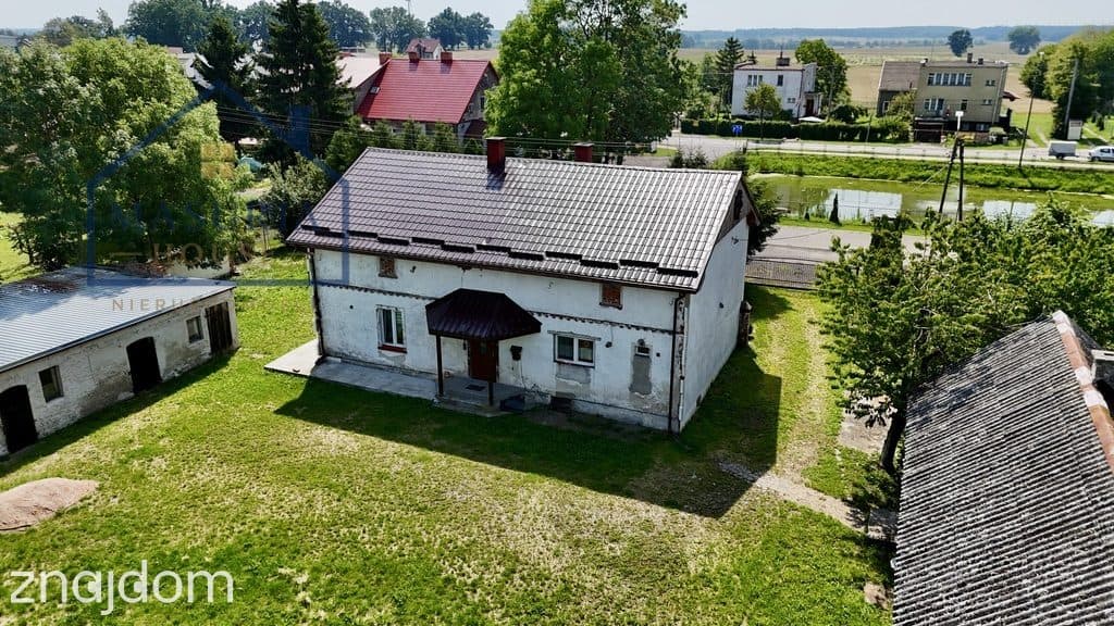 Dom 6 pokoi + budynki gospodarcze + 6368 m2 - zdjęcie 5