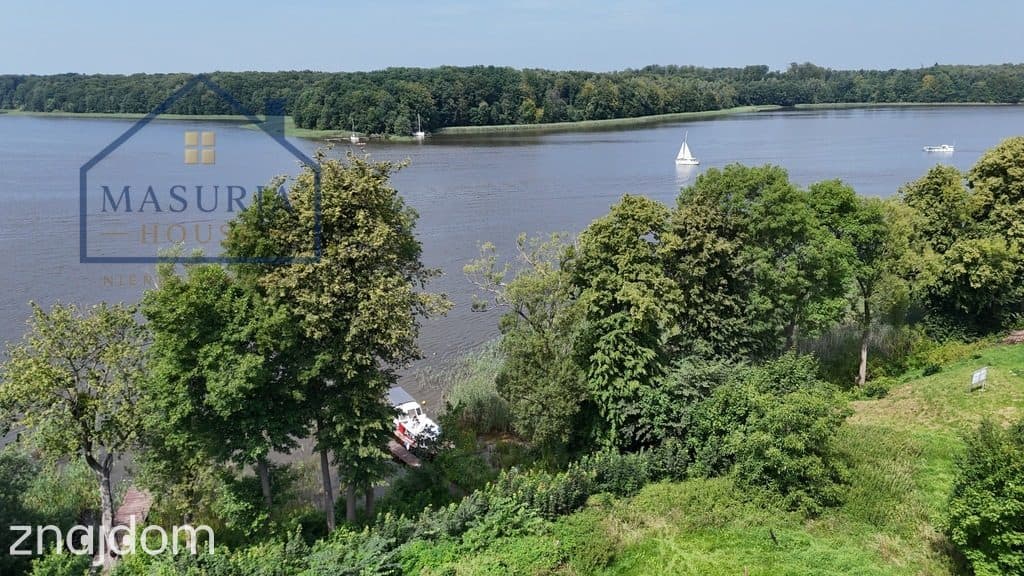 Zabudowana działka z linią brzegową Jezioraka - zdjęcie 11