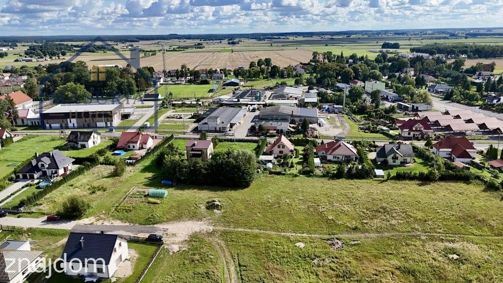 Działka budowlana w bardzo dobrej lokalizacji - zdjęcie 8