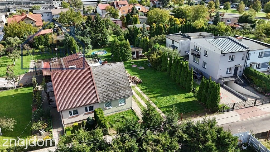 DOM W BARDZO DOBREJ LOKALIZACJI – CENA 259 000 ZŁ - zdjęcie 9