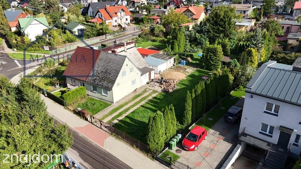 DOM W BARDZO DOBREJ LOKALIZACJI – CENA 259 000 ZŁ - zdjęcie 11