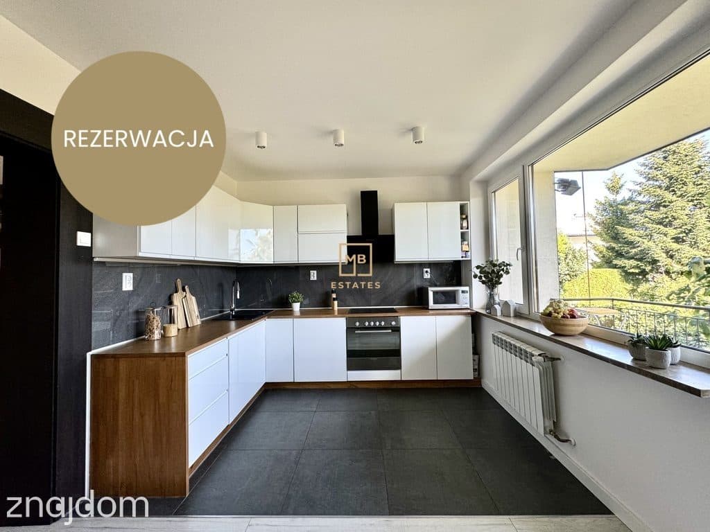 Atrakcyjny apartament z tarasem i ogródkiem - zdjęcie 3