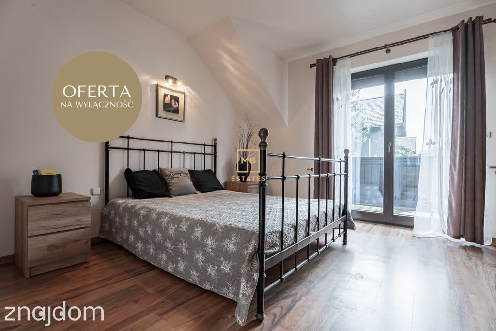 Klimatyczny dwupoziomowy apartament na wynajem - zdjęcie 5