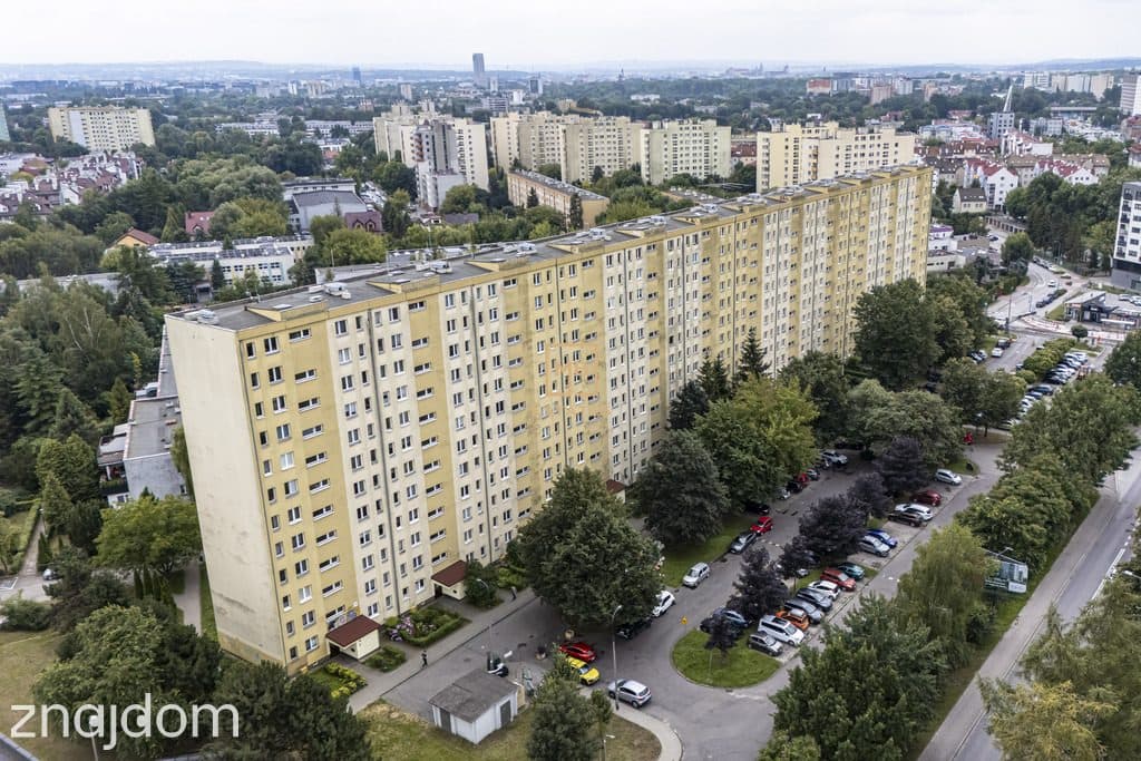 Mieszkanie do remontu | świetny widok - zdjęcie 16