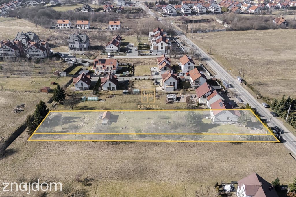 Dom z potencjałem inwestycyjnym, 3276m2 działki - zdjęcie 16