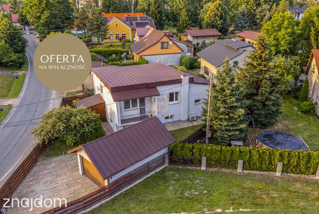 Wyremontowany dom z dwoma oddzielnymi wejściami