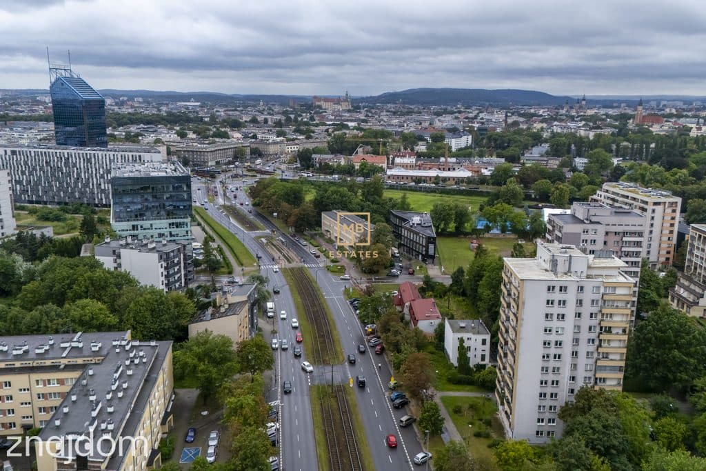 Mieszkanie z balkonem z widokiem na cały Kraków - zdjęcie 17