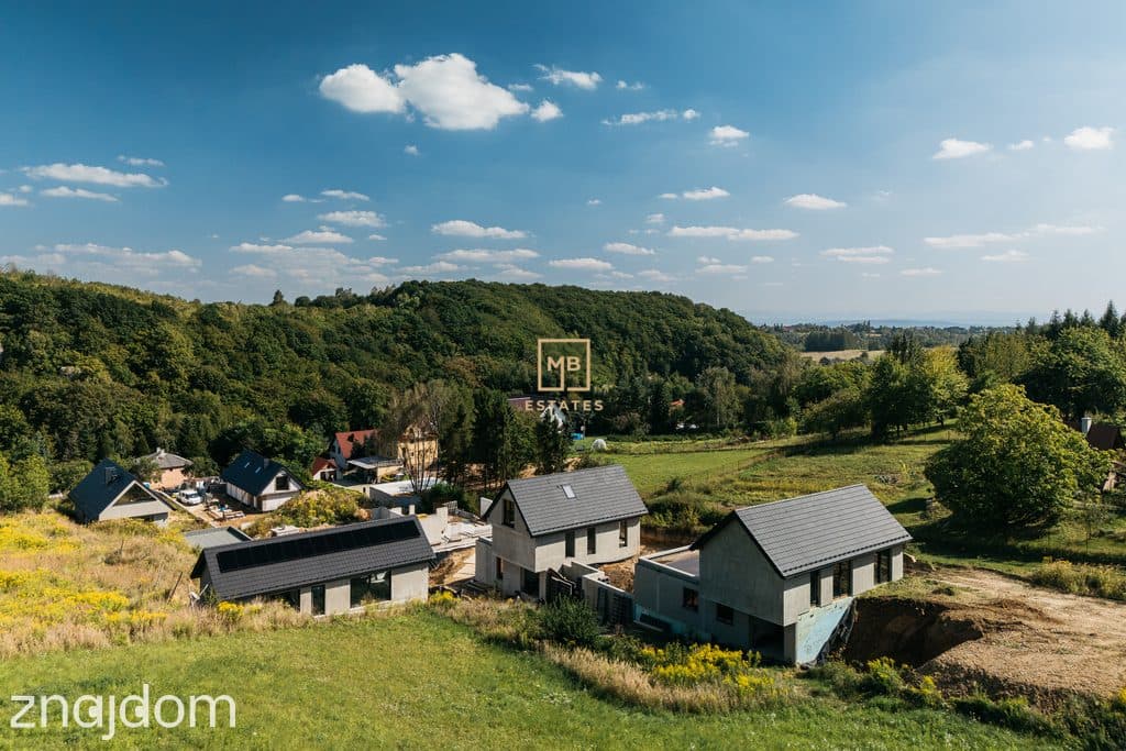 Wolnostojący dom w Dolinie Kluczwody
