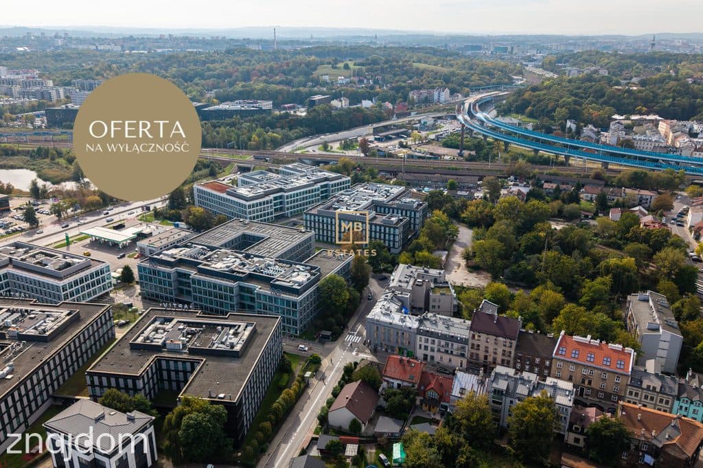 Atrakcyjny dom na Zabłociu - zdjęcie 14