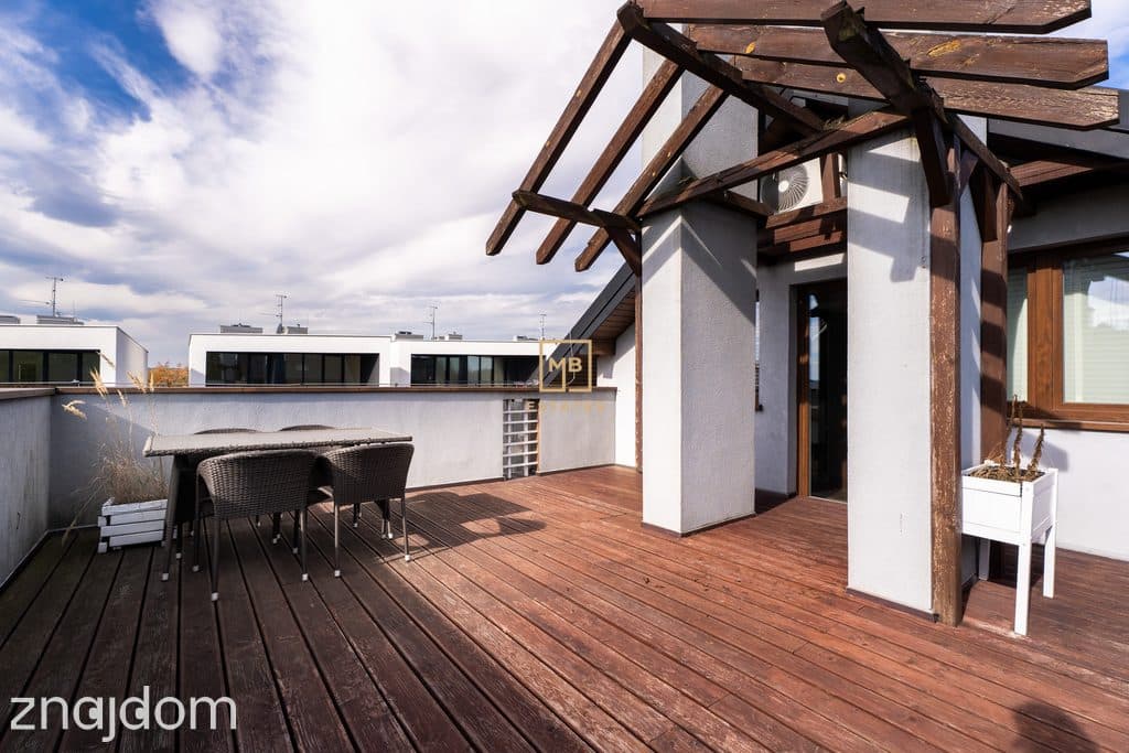Dwupoziomowe mieszkanie z tarasem 40 m² - zdjęcie 19