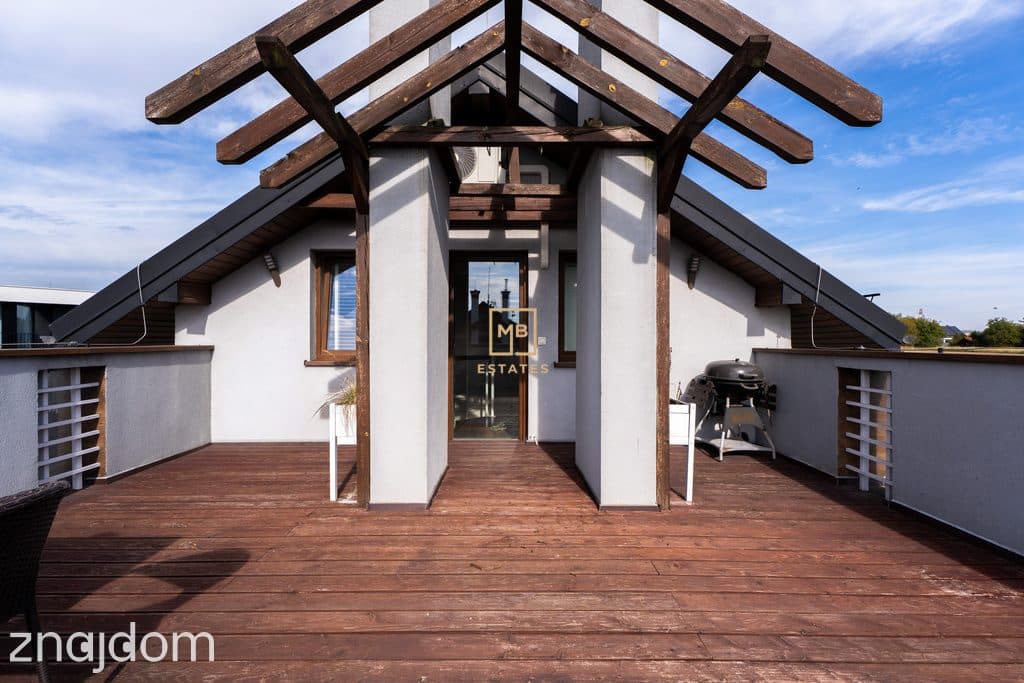 Dwupoziomowe mieszkanie z tarasem 40 m² - zdjęcie 20